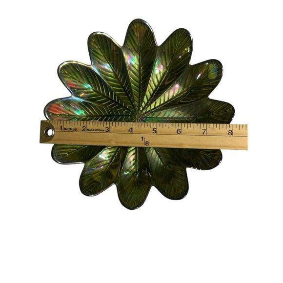 Carnival Glass Green Iridescent Leaf Salad Luncheon Plates Set Of 4 VINTAGE - Picture 6 of 12